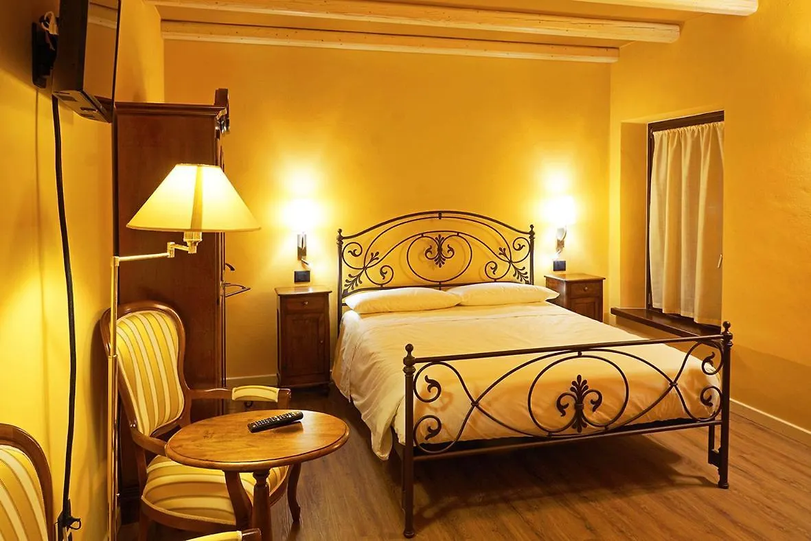 Residenza Con Spa Le Corti Di Avesa Verona Gasthof