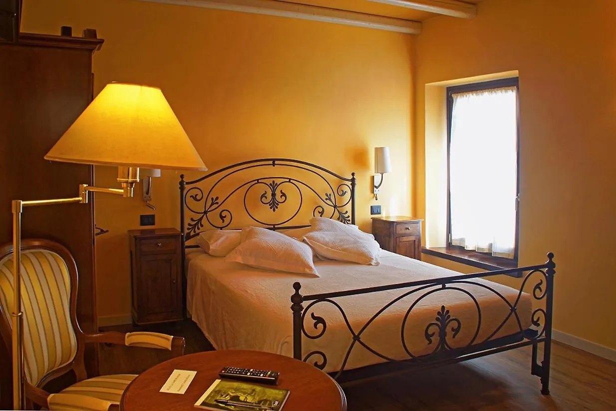 Residenza Con Spa Le Corti Di Avesa Verona Italien